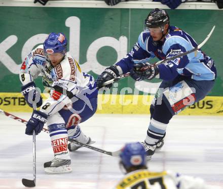 EBEL. Eishockey Bundesliga. VSV gegen Alba Volan. Roland Kaspitz (VSV),  Andreas Benk (Alba Volan). Villach, am 12.10.2008.
Foto: Kuess

---
pressefotos, pressefotografie, kuess, qs, qspictures, sport, bild, bilder, bilddatenbank