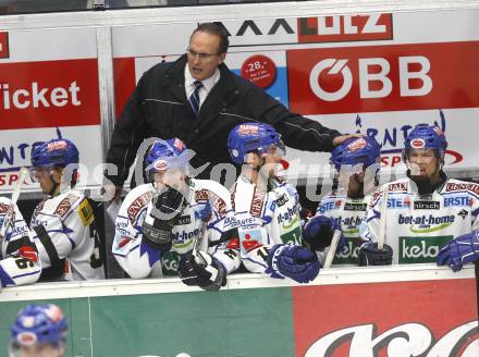 EBEL. Eishockey Bundesliga. VSV gegen Alba Volan. Trainer Larry Huras (VSV). Villach, am 12.10.2008.
Foto: Kuess

---
pressefotos, pressefotografie, kuess, qs, qspictures, sport, bild, bilder, bilddatenbank