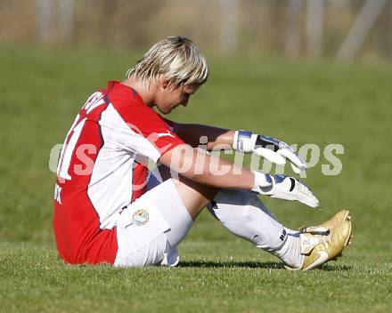 Fussball. Kaerntner Liga. Sittersdorf gegen VSV. Pick Dario (VSV). Sittersdorf, 12.10.2008.
Foto: Kuess
---
pressefotos, pressefotografie, kuess, qs, qspictures, sport, bild, bilder, bilddatenbank