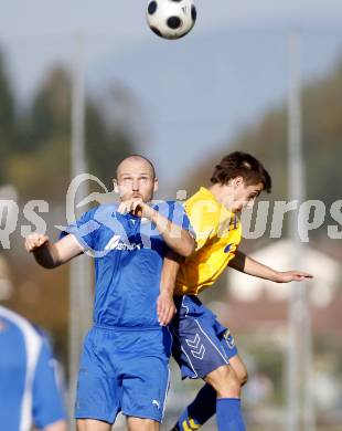 Fussball. Kaerntner Liga. Sittersdorf gegen VSV. Nuhanovic Samir (Sittersdorf), Morak Andreas (VSV). Sittersdorf, 12.10.2008.
Foto: Kuess
---
pressefotos, pressefotografie, kuess, qs, qspictures, sport, bild, bilder, bilddatenbank