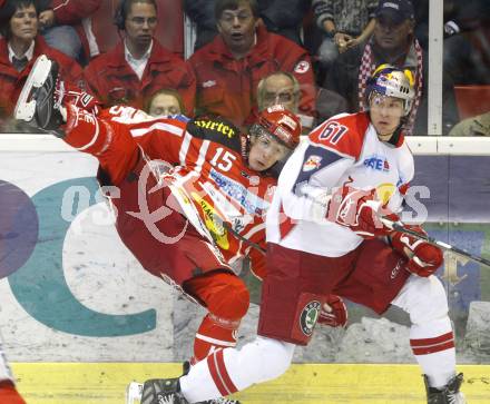 EBEL. Eishockey Bundesliga. EC KAC gegen Red Bull Salzburg. Paul Schellander (KAC), Daniel Koger (Salzburg). Klagenfurt, am 12.10.2008.
Foto: Kuess

---
pressefotos, pressefotografie, kuess, qs, qspictures, sport, bild, bilder, bilddatenbank