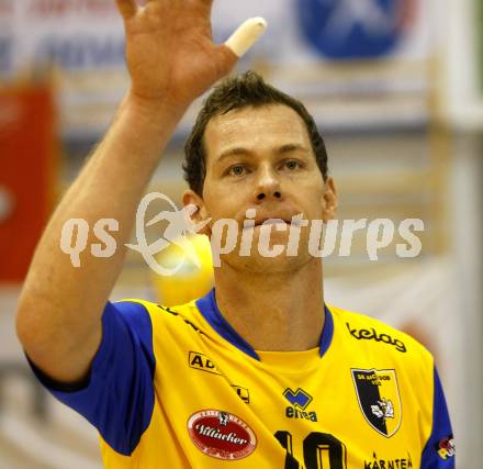 Volleyball. MEVZA. Aich/Dob gegen Kaposvar. PUSNIK Nejc (Aich). Prevalje, 11.10.2008.
Foto: Kuess

---
pressefotos, pressefotografie, kuess, qs, qspictures, sport, bild, bilder, bilddatenbank