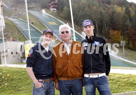 Schispringen.  Thomas Morgenstern, Oskar Passernig (Obmann SV Villach), Martin Koch. Villach, 14.10.2008.
Foto: Kuess
---
pressefotos, pressefotografie, kuess, qs, qspictures, sport, bild, bilder, bilddatenbank