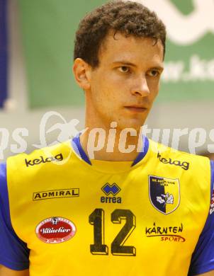 Volleyball. MEVZA. Aich/Dob gegen Kaposvar. BENCZ Milan (Aich). Prevalje, 11.10.2008.
Foto: Kuess

---
pressefotos, pressefotografie, kuess, qs, qspictures, sport, bild, bilder, bilddatenbank
