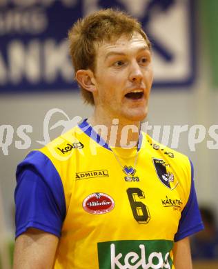 Volleyball. MEVZA. Aich/Dob gegen Kaposvar. ALEXANDER Shane (Aich). Prevalje, 11.10.2008.
Foto: Kuess

---
pressefotos, pressefotografie, kuess, qs, qspictures, sport, bild, bilder, bilddatenbank