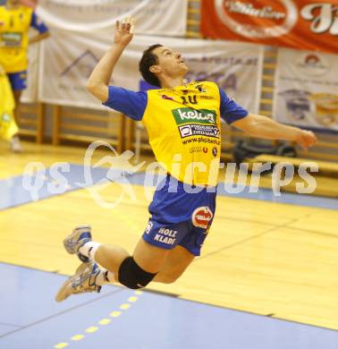 Volleyball. MEVZA. Aich/Dob gegen Kaposvar. PUSNIK Nejc (Aich). Prevalje, 11.10.2008.
Foto: Kuess

---
pressefotos, pressefotografie, kuess, qs, qspictures, sport, bild, bilder, bilddatenbank