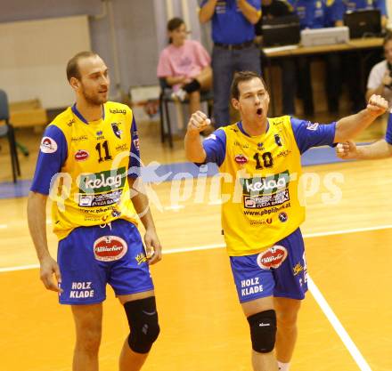 Volleyball. MEVZA. Aich/Dob gegen Kaposvar. BENCIC Martin , PUSNIK Nejc (Aich). Prevalje, 11.10.2008.
Foto: Kuess

---
pressefotos, pressefotografie, kuess, qs, qspictures, sport, bild, bilder, bilddatenbank