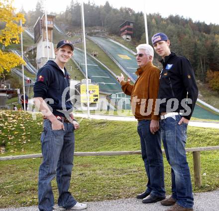 Schispringen.  Thomas Morgenstern, Oskar Passernig (Obmann SV Villach), Martin Koch. Villach, 14.10.2008.
Foto: Kuess
---
pressefotos, pressefotografie, kuess, qs, qspictures, sport, bild, bilder, bilddatenbank