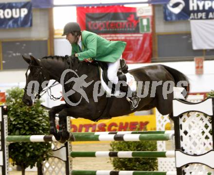 Reiten. Internationales Reit- u. Springturnier. Gerfried Puck (AUT), Reavanta C. Klagenfurt, 18.10.2008.
Foto: Kuess

---
pressefotos, pressefotografie, kuess, qs, qspictures, sport, bild, bilder, bilddatenbank