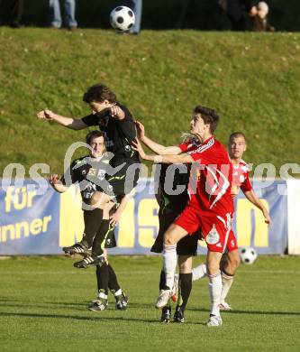 Fussball Kaerntner Liga. St. Stefan/Lav. gegen Voelkermarkt. Christian Sablatnig (St. Stefan), Christian Schweiger (Voelkermarkt). St. Stefan, am 18.10.2008.
Foto: Kuess 
---
pressefotos, pressefotografie, kuess, qs, qspictures, sport, bild, bilder, bilddatenbank