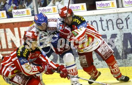 EBEL. Eishockey Bundesliga. EC KAC gegen EC VSV. Raphael Herburger, Andrew Schneider, (KAC), Robby Sandrock (VSV). Klagenfurt, am 19.10.2008.
Foto: Kuess

---
pressefotos, pressefotografie, kuess, qs, qspictures, sport, bild, bilder, bilddatenbank