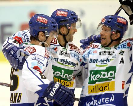 EBEL. Eishockey Bundesliga. EC KAC gegen EC VSV. Torjubel Jonathan Ferland, Darell Scoville, Mickey Elick. Klagenfurt, am 19.10.2008.
Foto: Kuess

---
pressefotos, pressefotografie, kuess, qs, qspictures, sport, bild, bilder, bilddatenbank