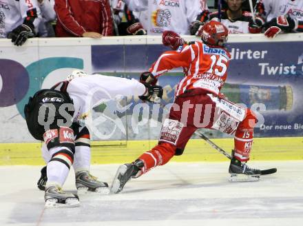 EBEL. Eishockey Bundesliga. KAC gegen Jesenice. SCHELLANDER Paul (KAC), POLONCIC Gregor (Jesenice). Klagenfurt, am 21.10.2008.
Foto: Kuess 

---
pressefotos, pressefotografie, kuess, qs, qspictures, sport, bild, bilder, bilddatenbank