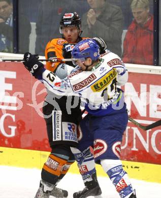 EBEL. Eishockey Bundesliga. VSV gegen Graz. Michael Raffl,  (VSV), Philippe Horsky (Graz). Villach, am 21.10.2008.
Foto: Kuess 
Foto: Kuess

---
pressefotos, pressefotografie, kuess, qs, qspictures, sport, bild, bilder, bilddatenbank