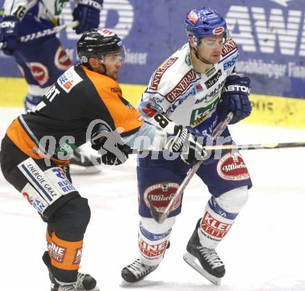 EBEL. Eishockey Bundesliga. VSV gegen Graz. Jonathan Ferland (VSV),  Michael Stuart (Graz). Villach, am 21.10.2008.
Foto: Kuess 
Foto: Kuess

---
pressefotos, pressefotografie, kuess, qs, qspictures, sport, bild, bilder, bilddatenbank