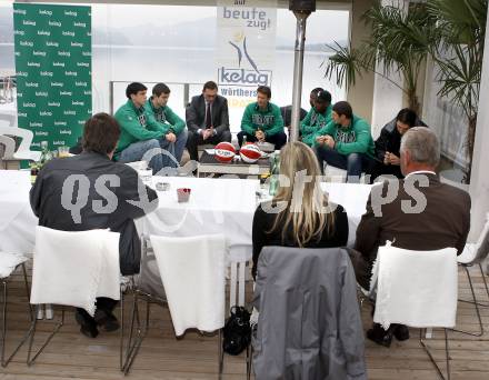 Basketball. Pressekonferenz Woerthersee Piraten.
Klagenfurt, 23. 10.2008.
Foto: Kuess 
---
pressefotos, pressefotografie, kuess, qs, qspictures, sport, bild, bilder, bilddatenbank