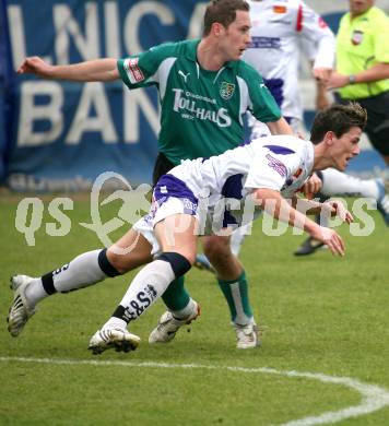 Fussball Regionalliga. SAK gegen SC Sparkasse Elin Weiz. Darjan Aleksic (SAK), Gerald Hack (Weiz). Klagenfurt, 25.10.2008
Foto: Kuess
---
pressefotos, pressefotografie, kuess, qs, qspictures, sport, bild, bilder, bilddatenbank