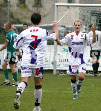 Fussball Regionalliga. SAK gegen SC Sparkasse Elin Weiz. Torjubel Christian Dlopst, Darjan Aleksic. Klagenfurt, 25.10.2008
Foto: Kuess
---
pressefotos, pressefotografie, kuess, qs, qspictures, sport, bild, bilder, bilddatenbank