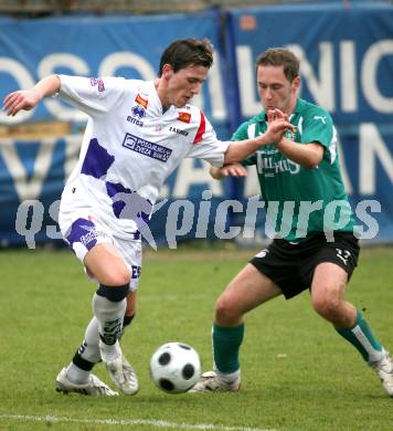 Fussball Regionalliga. SAK gegen SC Sparkasse Elin Weiz. Darjan Aleksic (SAK), Gerald Hack (Weiz). Klagenfurt, 25.10.2008
Foto: Kuess
---
pressefotos, pressefotografie, kuess, qs, qspictures, sport, bild, bilder, bilddatenbank