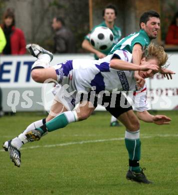 Fussball Regionalliga. SAK gegen SC Sparkasse Elin Weiz. Alexander Lessnigg (SAK), Stephan Hoeber (Weiz). Klagenfurt, 25.10.2008
Foto: Kuess
---
pressefotos, pressefotografie, kuess, qs, qspictures, sport, bild, bilder, bilddatenbank