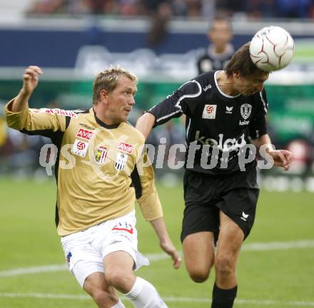 Fussball. Tipp3-Bundesliga. SK Austria Kelag Kaernten gegen LASK. Bubenik Wolfgang  (Kaernten), Mayrleb Christian  (LASK). Klagenfurt, 26.10.2008
Copyright Kuess

---
pressefotos, pressefotografie, kuess, qs, qspictures, sport, bild, bilder, bilddatenbank