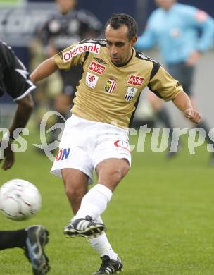 Fussball. Tipp3-Bundesliga. SK Austria Kelag Kaernten gegen LASK. Markus Weissenberger (LASK). Klagenfurt, 26.10.2008
Copyright Kuess

---
pressefotos, pressefotografie, kuess, qs, qspictures, sport, bild, bilder, bilddatenbank