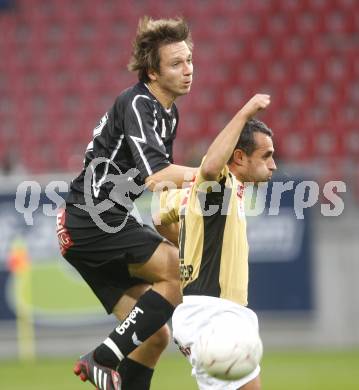 Fussball. Tipp3-Bundesliga. SK Austria Kelag Kaernten gegen LASK. Wolfgang Bubenik (Kaernten), Markus Weissenberger (LASK). Klagenfurt, 26.10.2008
Copyright Kuess

---
pressefotos, pressefotografie, kuess, qs, qspictures, sport, bild, bilder, bilddatenbank