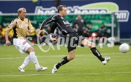 Fussball. Tipp3-Bundesliga. SK Austria Kelag Kaernten gegen LASK. Manuel Ortlechner (Kaernten), Christian Mayrleb (LASK). Klagenfurt, 26.10.2008
Copyright Kuess

---
pressefotos, pressefotografie, kuess, qs, qspictures, sport, bild, bilder, bilddatenbank