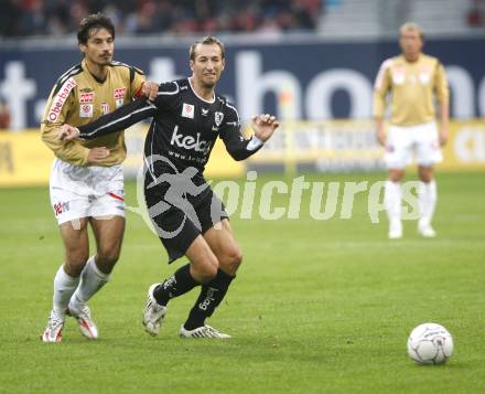 Fussball. Tipp3-Bundesliga. SK Austria Kelag Kaernten gegen LASK. Manuel Ortlechner (Kaernten), Ivica Vastic (LASK). Klagenfurt, 26.10.2008
Copyright Kuess

---
pressefotos, pressefotografie, kuess, qs, qspictures, sport, bild, bilder, bilddatenbank