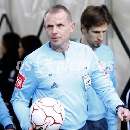 Fussball. Tipp3-Bundesliga. SK Austria Kelag Kaernten gegen LASK. Schiedsrichter Fritz Stuchlik. Klagenfurt, 26.10.2008
Copyright Kuess

---
pressefotos, pressefotografie, kuess, qs, qspictures, sport, bild, bilder, bilddatenbank