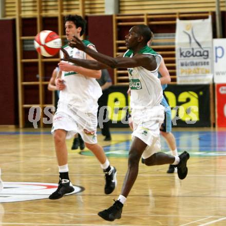 Basketball Bundesliga. Woerthersee Piraten gegen UBC St. Poelten. Brandon Hartley, Erik Rhinehart (Piraten).  Klagenfurt, 26.10.2008
Foto: Nadja Kuess

---
pressefotos, pressefotografie, kuess, qs, qspictures, sport, bild, bilder, bilddatenbank