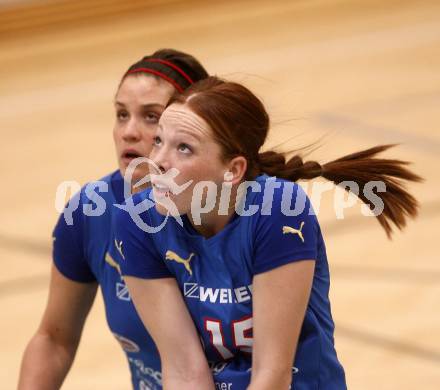 Volleyball MEVZA. ATSC Wildcats gegen Branik Maribor. Missie Stidham, HAAS Emily (Wildcats). Klagenfurt, 25.10.2008
Copyright Kuess

---
pressefotos, pressefotografie, kuess, qs, qspictures, sport, bild, bilder, bilddatenbank