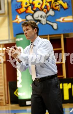 Basketball Bundesliga. Woerthersee Piraten gegen UBC St. Poelten. Trainer Matthias Fischer  (Piraten).  Klagenfurt, 26.10.2008
Copyright Kuess

---
pressefotos, pressefotografie, kuess, qs, qspictures, sport, bild, bilder, bilddatenbank