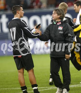 Fussball. Tipp3-Bundesliga. SK Austria Kelag Kaernten gegen LASK. Haris Bukva, Trainer Frenkie Schinkels (Kaernten). Klagenfurt, 26.10.2008
Copyright Kuess

---
pressefotos, pressefotografie, kuess, qs, qspictures, sport, bild, bilder, bilddatenbank