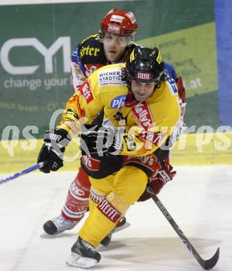 EBEL. Eishockey Bundesliga. KAC gegen Vienna Capitals. Christoph Quantschnig,  (KAC), Sean Selmser (Vienna). Klagenfurt, am 28.10.2008.
Foto: Kuess 

---
pressefotos, pressefotografie, kuess, qs, qspictures, sport, bild, bilder, bilddatenbank