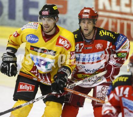 EBEL. Eishockey Bundesliga. KAC gegen Vienna Capitals. Jeffrey Tory, (KAC), Douglas Lynch (Vienna). Klagenfurt, am 28.10.2008.
Foto: Kuess 

---
pressefotos, pressefotografie, kuess, qs, qspictures, sport, bild, bilder, bilddatenbank