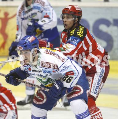 EBEL. Eishockey Bundesliga. EC KAC gegen EC VSV. Johannes Reichel (KAC), Jonathan Ferland (VSV). Klagenfurt, am 19.10.2008.
Foto: Kuess

---
pressefotos, pressefotografie, kuess, qs, qspictures, sport, bild, bilder, bilddatenbank