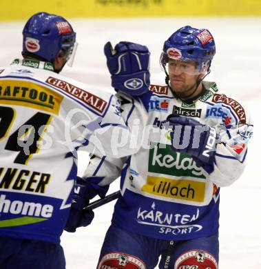 EBEL. Eishockey Bundesliga. EC VSV gegen Red Bull Salzburg. Torjubel Roland Kaspitz, Guenther Lanzinger (VSV). Villach, am 30.10.2008.
Foto: Kuess

---
pressefotos, pressefotografie, kuess, qs, qspictures, sport, bild, bilder, bilddatenbank