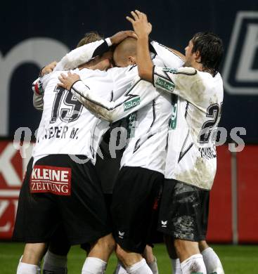 Fussball. Tipp3-Bundesliga. SK Austria Kelag Kaernten  gegen Rapid Wien. Torjubel (Austria Kaernten). Klagenfurt, 4.11.2008. 
Copyright Kuess

---
pressefotos, pressefotografie, kuess, qs, qspictures, sport, bild, bilder, bilddatenbank