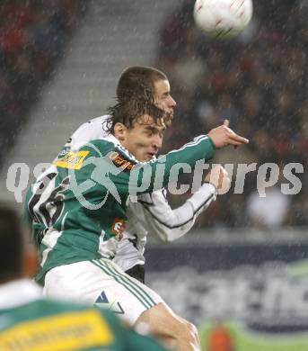 Fussball. Tipp3-Bundesliga. SK Austria Kelag Kaernten  gegen Rapid Wien. Oliver Pusztai (Austria Kaernten), Nikica Jelavic (Rapid). Klagenfurt, 4.11.2008. 
Copyright Kuess

---
pressefotos, pressefotografie, kuess, qs, qspictures, sport, bild, bilder, bilddatenbank