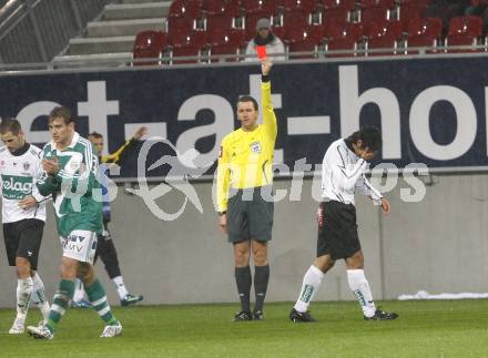 Fussball. Tipp3-Bundesliga. SK Austria Kelag Kaernten  gegen Rapid Wien. Rote Karte fuer Carlos Chaile (Austria Kaernten). Klagenfurt, 4.11.2008. 
Copyright Kuess

---
pressefotos, pressefotografie, kuess, qs, qspictures, sport, bild, bilder, bilddatenbank