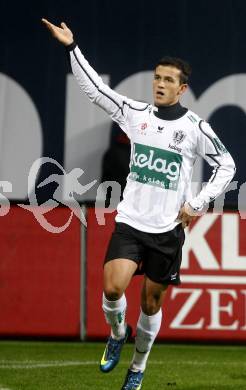 Fussball. Tipp3-Bundesliga. SK Austria Kelag Kaernten  gegen Rapid Wien. Torjubel Haris Bukva (Austria Kaernten). Klagenfurt, 4.11.2008. 
Copyright Kuess

---
pressefotos, pressefotografie, kuess, qs, qspictures, sport, bild, bilder, bilddatenbank