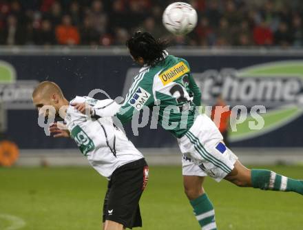 Fussball. Tipp3-Bundesliga. SK Austria Kelag Kaernten  gegen Rapid Wien. Patrick Wolf (Austria Kaernten), Stephan Palla (Rapid). Klagenfurt, 4.11.2008. 
Copyright Kuess

---
pressefotos, pressefotografie, kuess, qs, qspictures, sport, bild, bilder, bilddatenbank