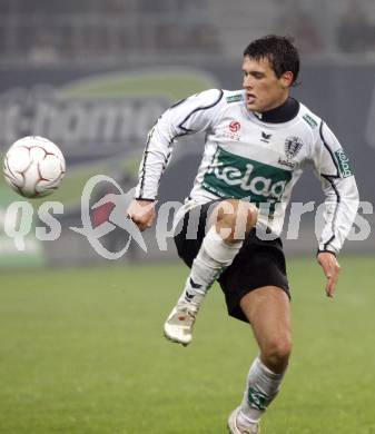 Fussball. Tipp3-Bundesliga. SK Austria Kelag Kaernten  gegen Rapid Wien. Zlatko Junuzovic (Austria Kaernten). Klagenfurt, 4.11.2008. 
Copyright Kuess

---
pressefotos, pressefotografie, kuess, qs, qspictures, sport, bild, bilder, bilddatenbank