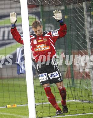 Fussball. Tipp3-Bundesliga. SK Austria Kelag Kaernten  gegen Rapid Wien. Andreas Lukse (Rapid). Klagenfurt, 4.11.2008. 
Copyright Kuess

---
pressefotos, pressefotografie, kuess, qs, qspictures, sport, bild, bilder, bilddatenbank