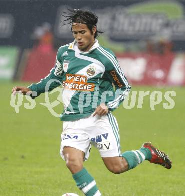 Fussball. Tipp3-Bundesliga. SK Austria Kelag Kaernten  gegen Rapid Wien. Stephan Palla (Rapid). Klagenfurt, 4.11.2008. 
Copyright Kuess

---
pressefotos, pressefotografie, kuess, qs, qspictures, sport, bild, bilder, bilddatenbank