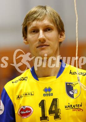 Volleyball. GM Capital Challenge Cup. SK Aich/Dob gegen Chenois Genève Volley (SUI). Wolfgang Schiesterl (Aich). Prevalje 5.11.2008.
Copyright Kuess

---
pressefotos, pressefotografie, kuess, qs, qspictures, sport, bild, bilder, bilddatenbank