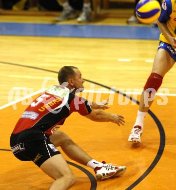 Volleyball. GM Capital Challenge Cup. SK Aich/Dob gegen Chenois Genève Volley (SUI). Martin Pipa (Aich). Prevalje 5.11.2008.
Copyright Kuess

---
pressefotos, pressefotografie, kuess, qs, qspictures, sport, bild, bilder, bilddatenbank