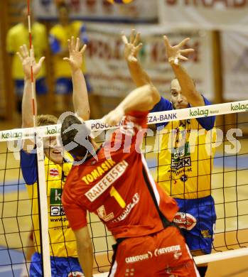 Volleyball. GM Capital Challenge Cup. SK Aich/Dob gegen Chenois Genève Volley (SUI). Shane Alexander, Martin Bencic (Aich). Prevalje 5.11.2008.
Copyright Kuess

---
pressefotos, pressefotografie, kuess, qs, qspictures, sport, bild, bilder, bilddatenbank