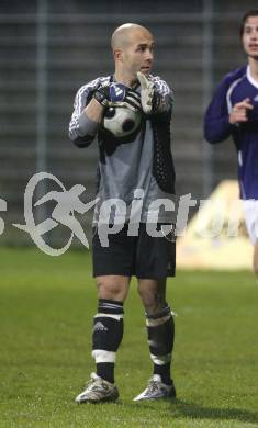 Fussball. Regionalliga. FC Kaernten gegen ASK Voitsberg. Murat Safin (FCK).
Klagenfurt, 7.11.2008
Copyright Kuess

---
pressefotos, pressefotografie, kuess, qs, qspictures, sport, bild, bilder, bilddatenbank